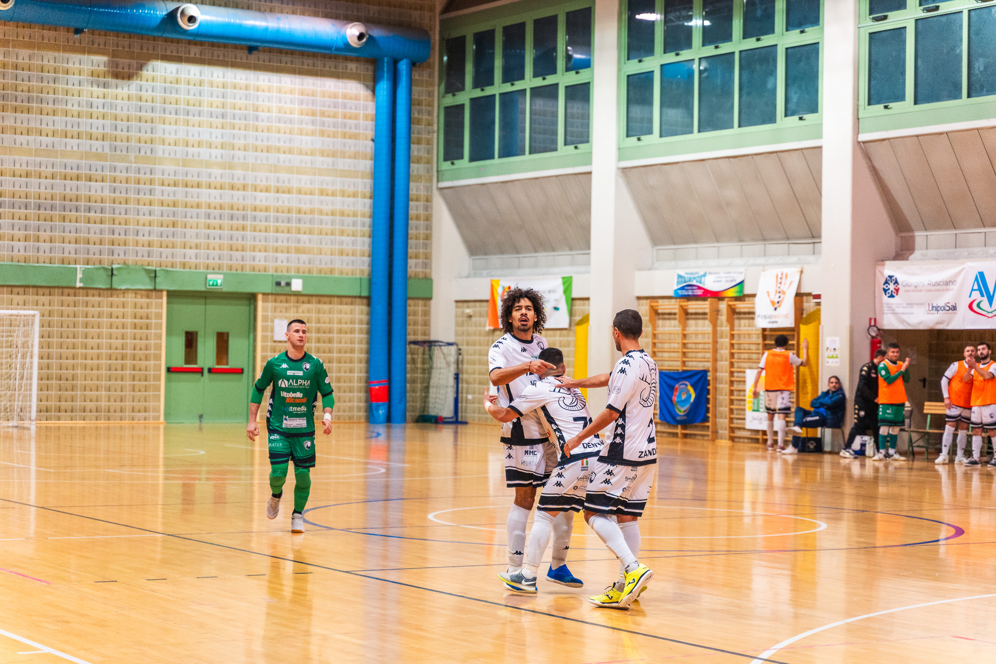 8ª giornata: Futsal Cesena-Canosa a 5 5-1