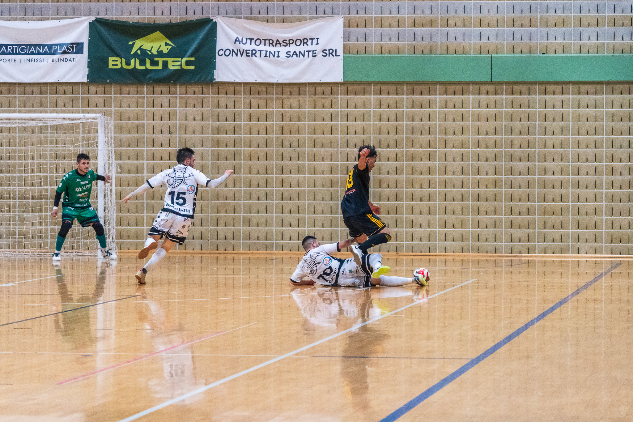 Bulldog Capurso-Futsal Cesena 3-3